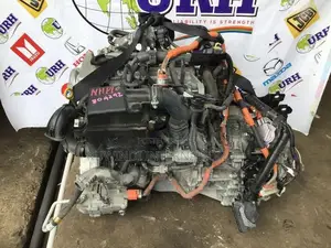 TOYOTA AQUA NHP10 ENGINE MOTTE