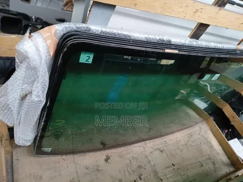 KDH Windscreen