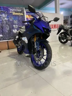 Yamaha R15 V4 2025
