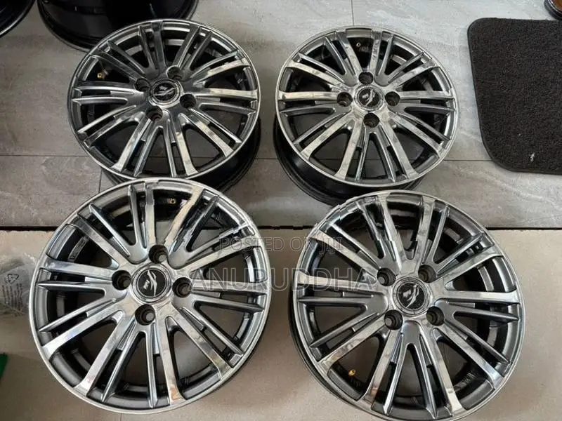 14” Alloy Wheels
