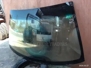 Nissan N16/N17 Windscreen