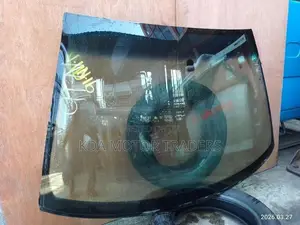 Nissan N16/N17 Windscreen