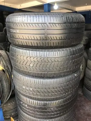 235/60/18 Used Tyre Set