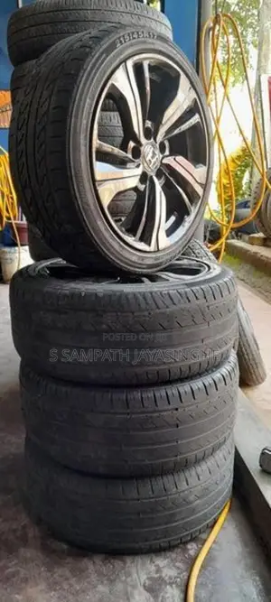235/45/17 Used Tyre with Allow Wheels