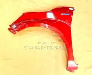 Suzuki Ignis FF21S Fender LH