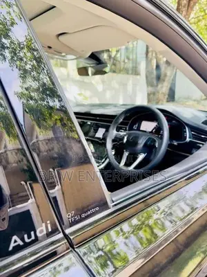 Audi Q7 S Line Quattro 2025