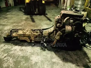 Mitsubishi Pajero 4m41 engine