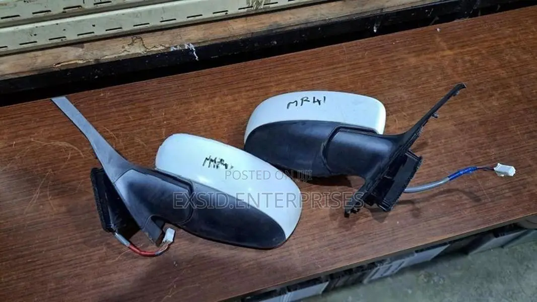 Suzuki Hustler Side mirror (MR41)