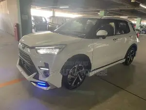 Toyota Raize Hybrid Z 2025