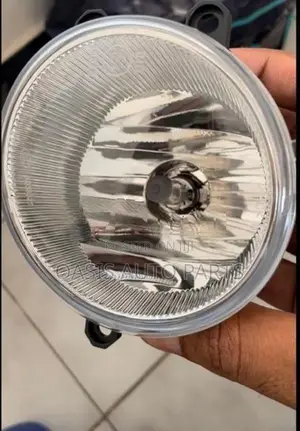 Toyota Prius 3rd gen Halogen 19w plastic lens fog lamp