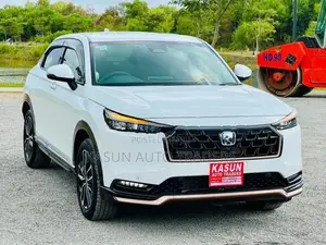 Honda Vezel Z Premium 2025