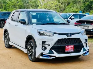 Toyota Raize Z Hybrid 2025