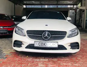 Mercedes-Benz C200 2019 White