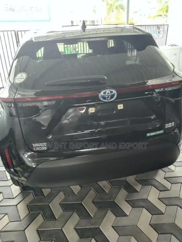 Toyota Yaris Cross 2024