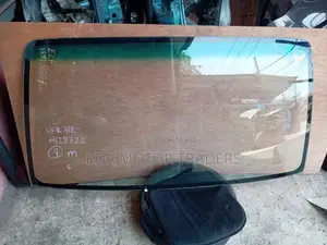 Isuzu ELF Windscreen