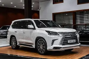 Lexus LX570 5.7L V8 Masterpiece! 2017