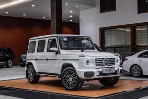 Mercedes Benz G450d AMG Premium Plus 2025