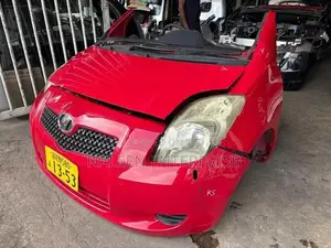 Toyota Vitz KSP90 Face Cut