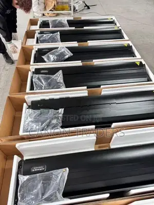 Hilux Travo Hamer Manual with Electric Roll Shutter