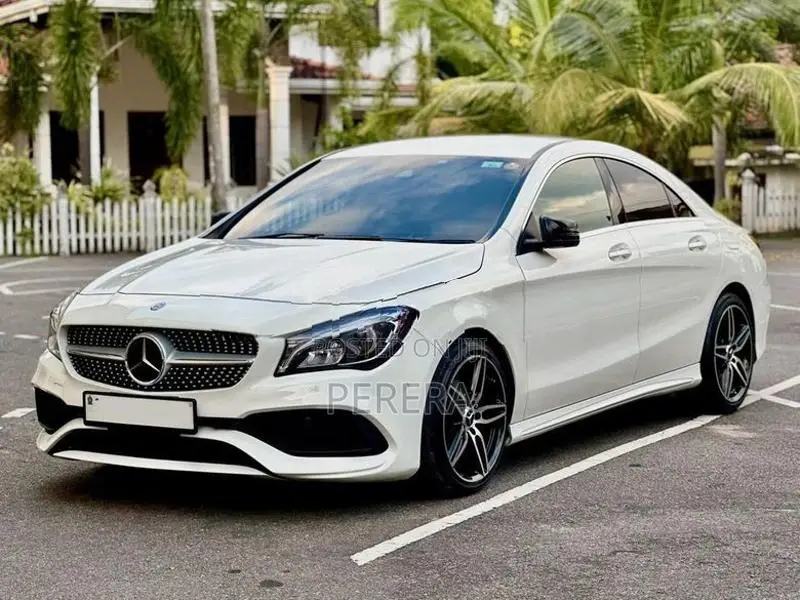 Mercedes Benz CLA 180 2016