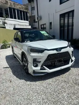 Toyota Raize BSM A/parking 2026