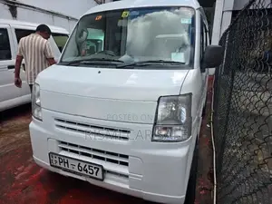Suzuki Every 2013