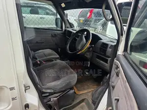 Mitsubishi Minicab 2000
