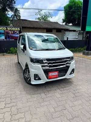 Suzuki Wagon R Custom ZX 2026