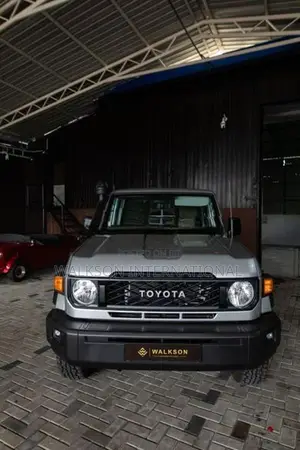 Toyota Land Cruiser 79 LC79 2025