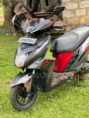 Yamaha RayZR 2018