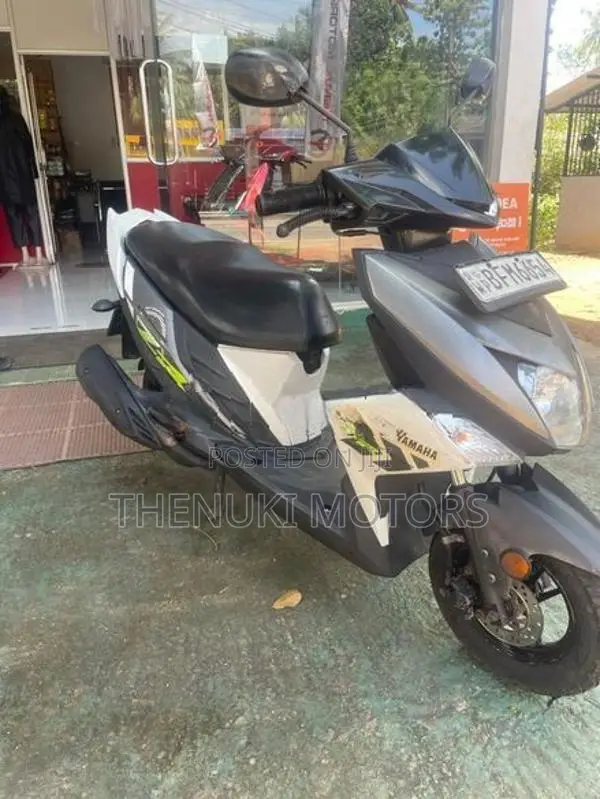 Yamaha Ray ZR 2018