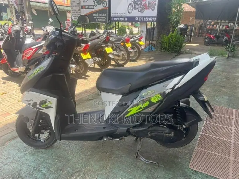 Yamaha Ray ZR 2018