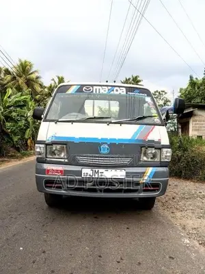 Mazda Bongo 1999