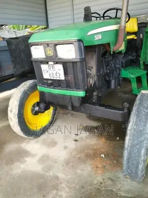 John Deere 5310 2009