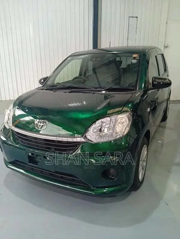 Toyota Passo X 2023