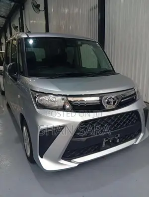 Toyota Roomy x 2023
