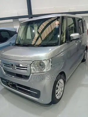 Honda N-Box X 2023