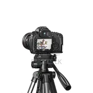 Ugreen Professional Tripod For Camera new