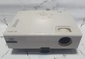 LG DS420 Projector
