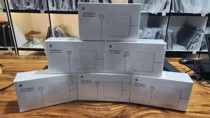 Apple 60W MagSafe 2 Power Adapter #03