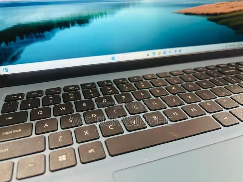 Dell i3 11th GEN Laptop