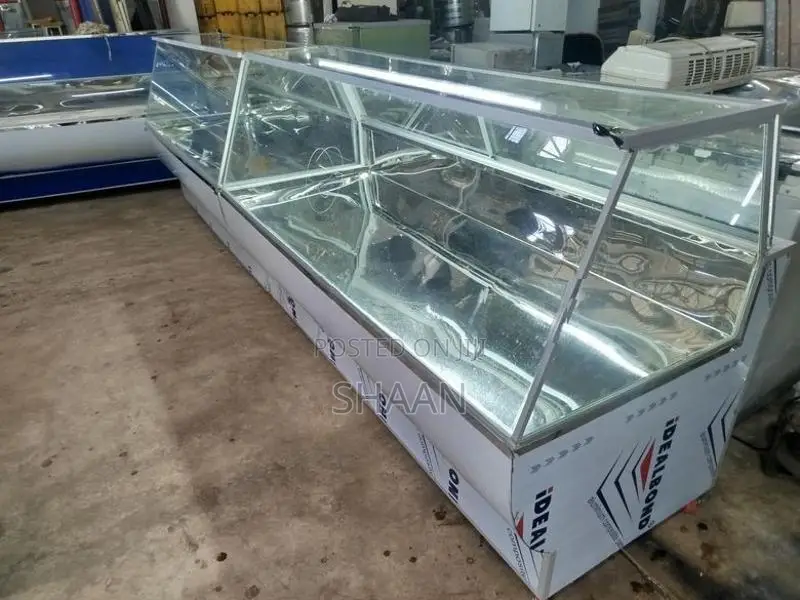 කුකුල් මස් සහ මාළු ශීතකරන. Chicken & Fish Display Coolers