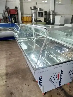 කුකුල් මස් සහ මාළු ශීතකරන. Chicken & Fish Display Coolers
