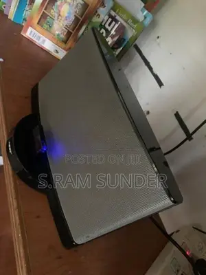 Bose Sounddock Bluetooth Speaker