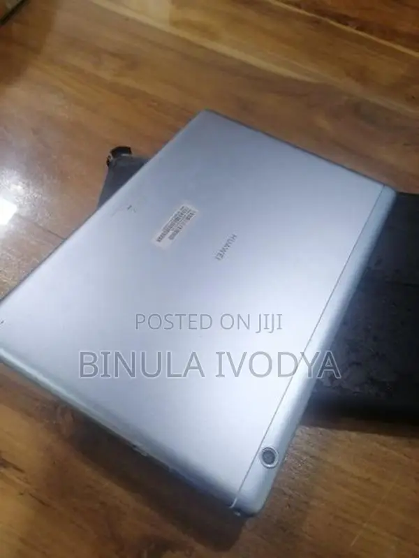 Huawei Mate 50 MediaPad T5 (Used)