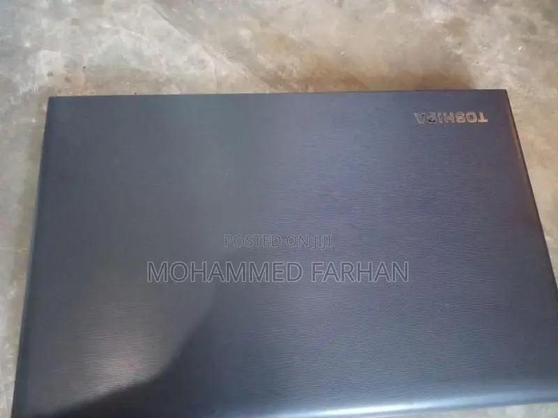 Toshiba A50-A Windows 8 Laptop