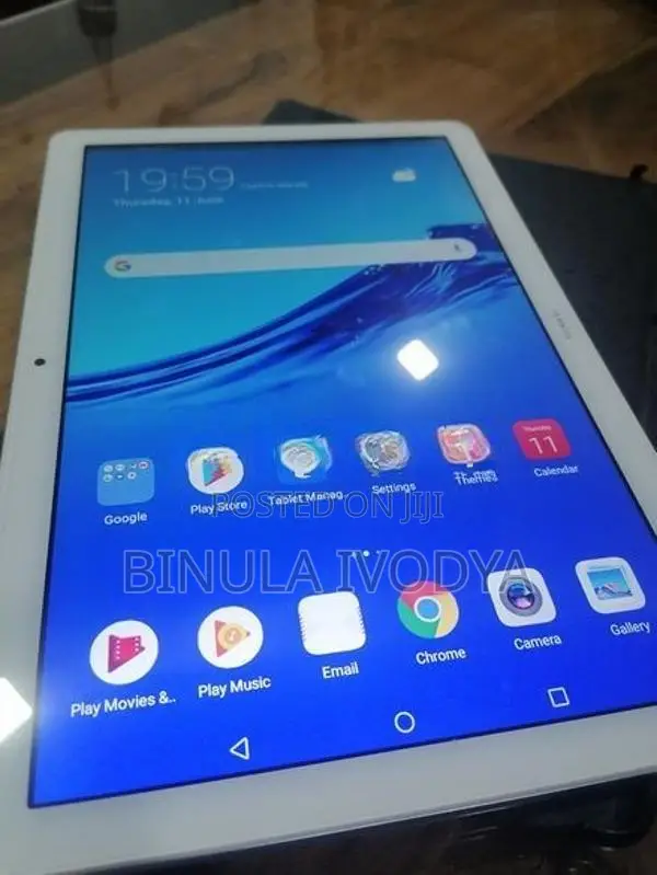 Huawei Mate 50 MediaPad T5 (Used)