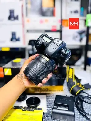 Nikon D7500 4K DSLR Camera Full Set Box