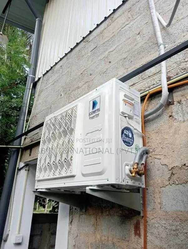 36000BTU Wall mount AC Brand New Comfri