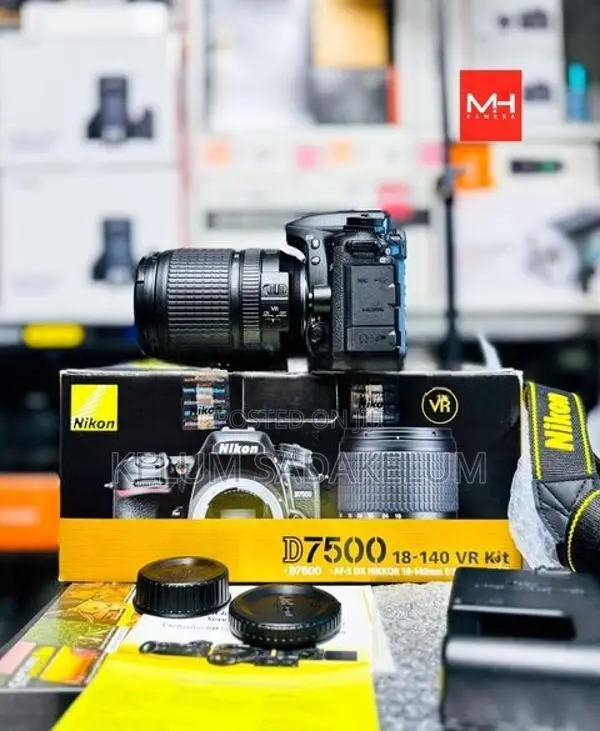 Nikon D7500 4K DSLR Camera Full Set Box